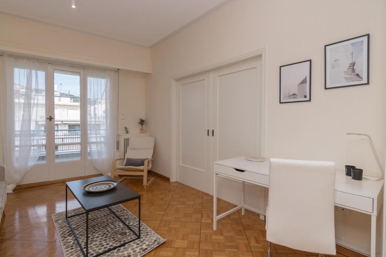 Phaedrus Living: City Center Flat Michalakopoulou アテネ エクステリア 写真